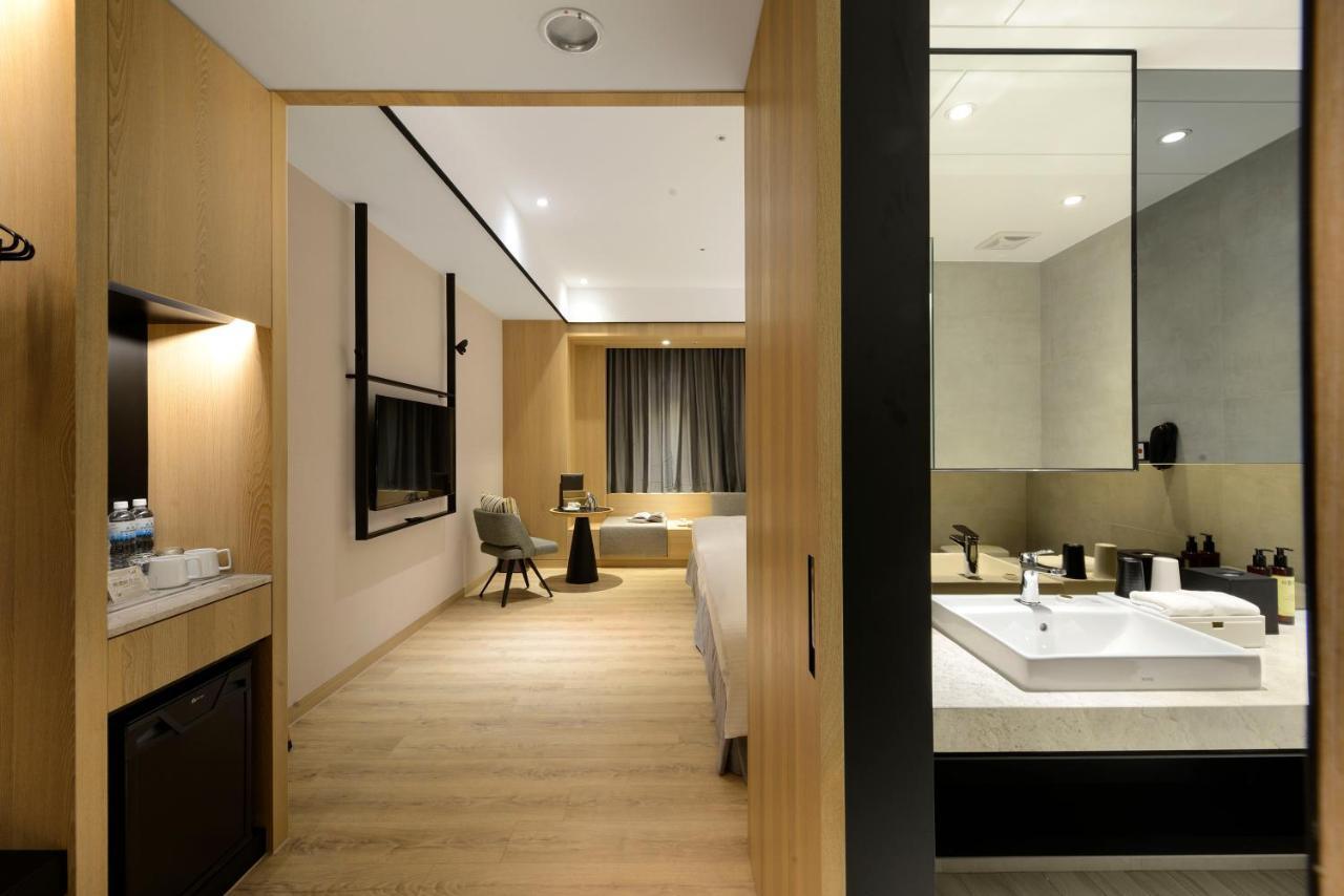 Evergreen Palace Hotel Chiayi Taibao Luaran gambar Deluxe Room